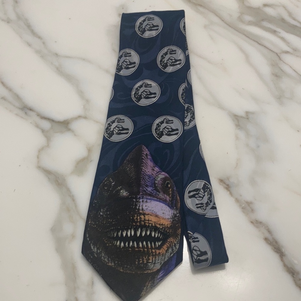 Jurassic Park tie